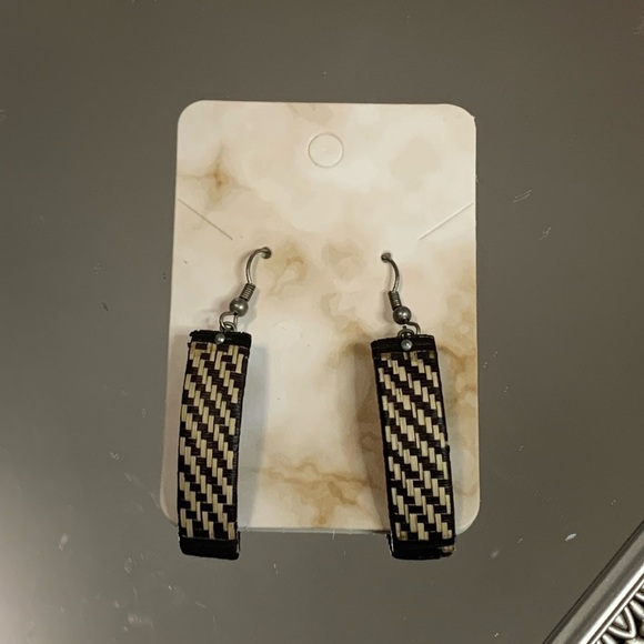 Handmade grass airings - Picture 3 of 3